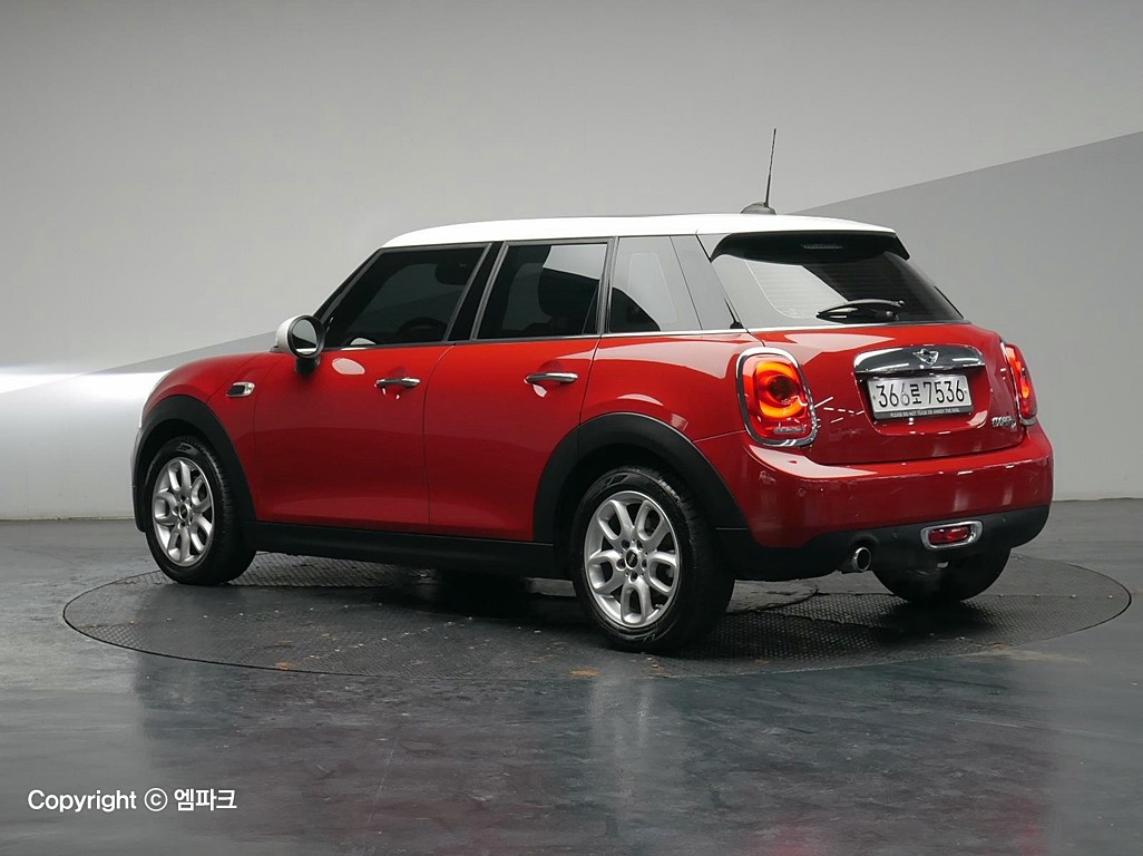 Mini Cooper 5 Duo 1.5D High 3