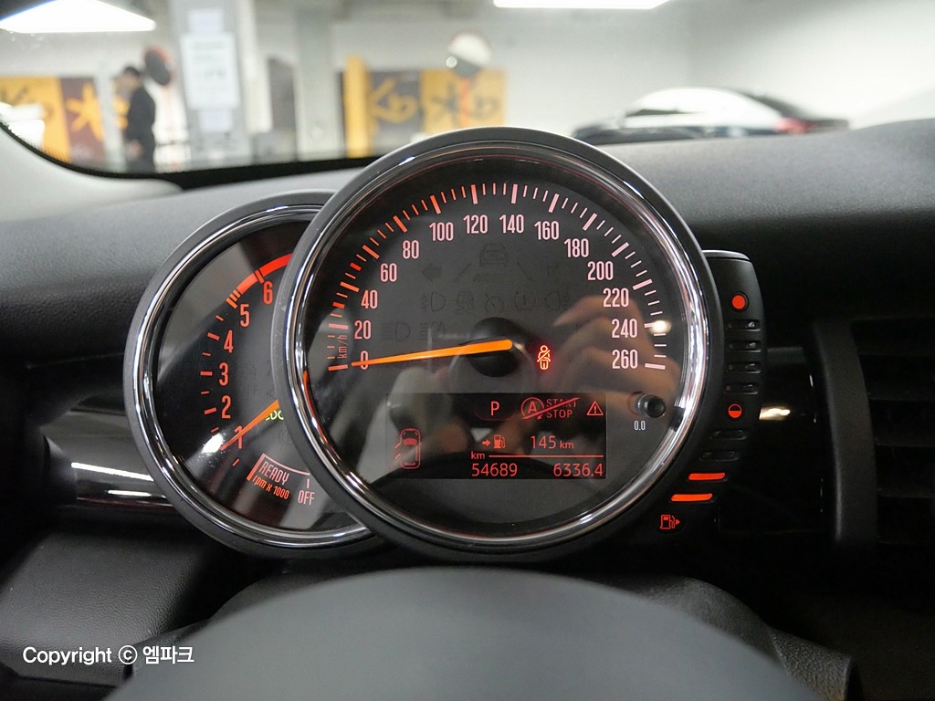 Mini Cooper 5 Duo 1.5D High 8