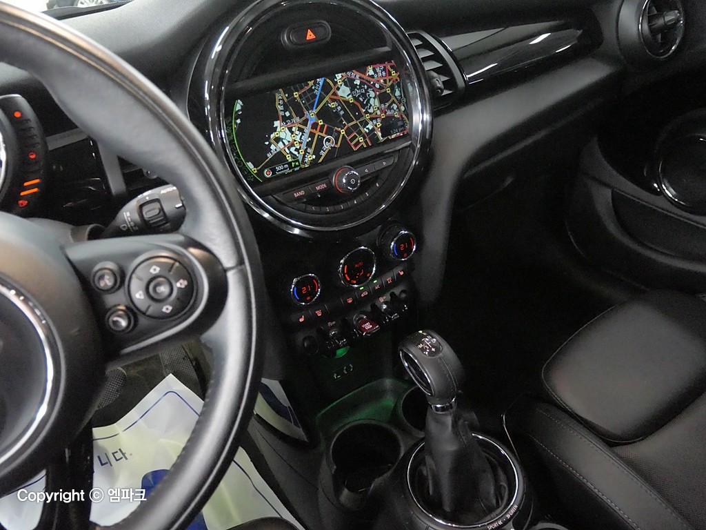 Mini Cooper 5 Duo 1.5D High 10