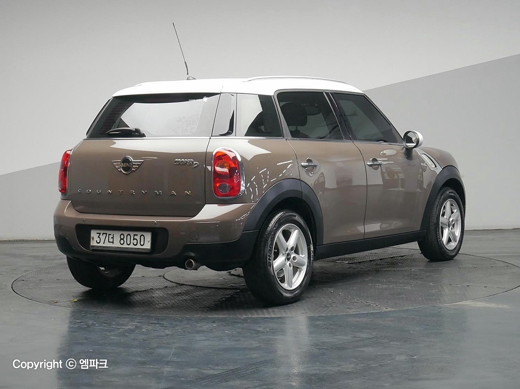 Mini Countryman 2.0 D SE 4