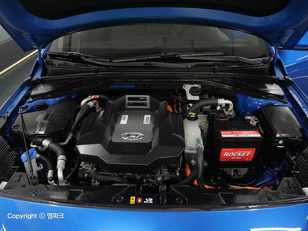 Hyundai IONIQ Electric 6