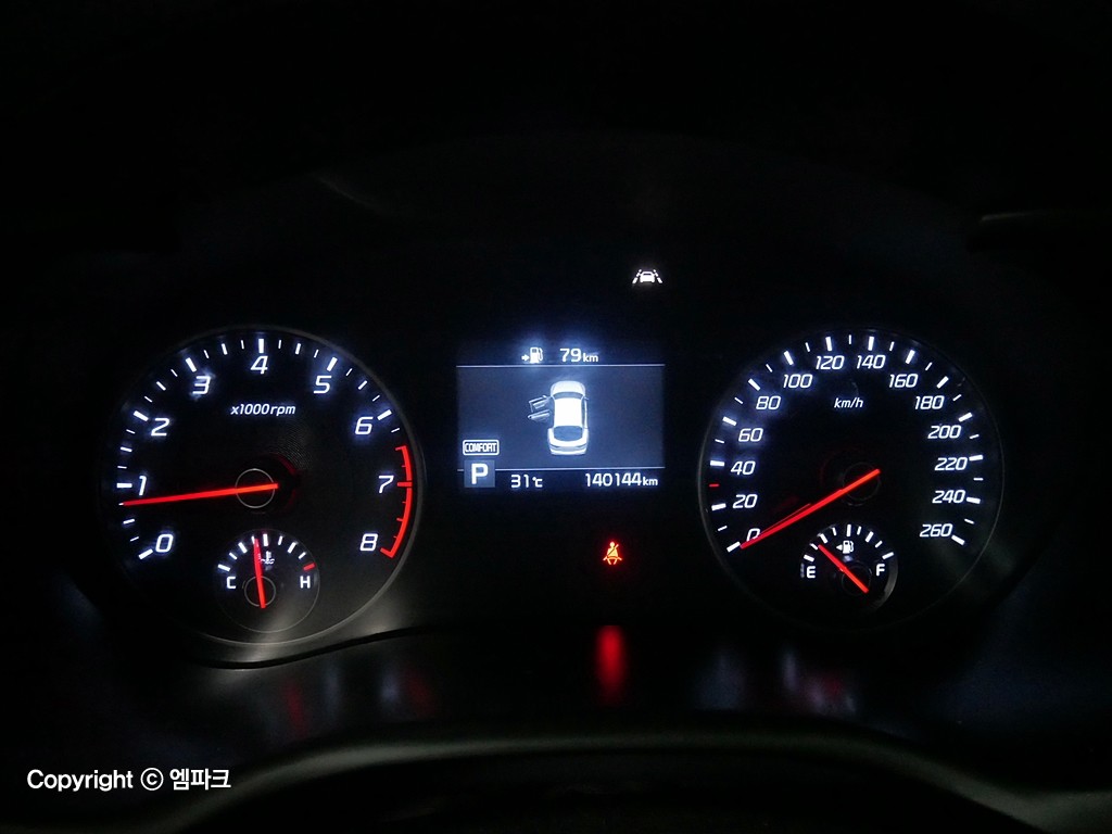 Kia Stinger Gasoline 2.0 Turbo GDI AWD Prime 8