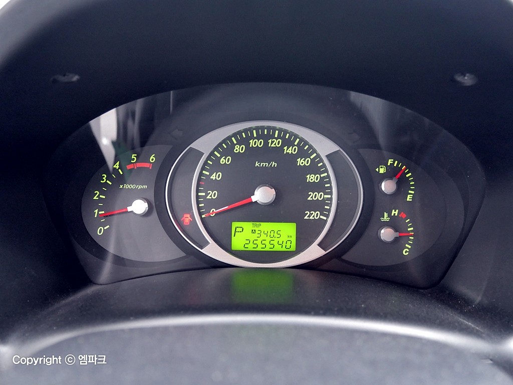 Hyundai Tucson 2.0 VGT JX Premium Type 8