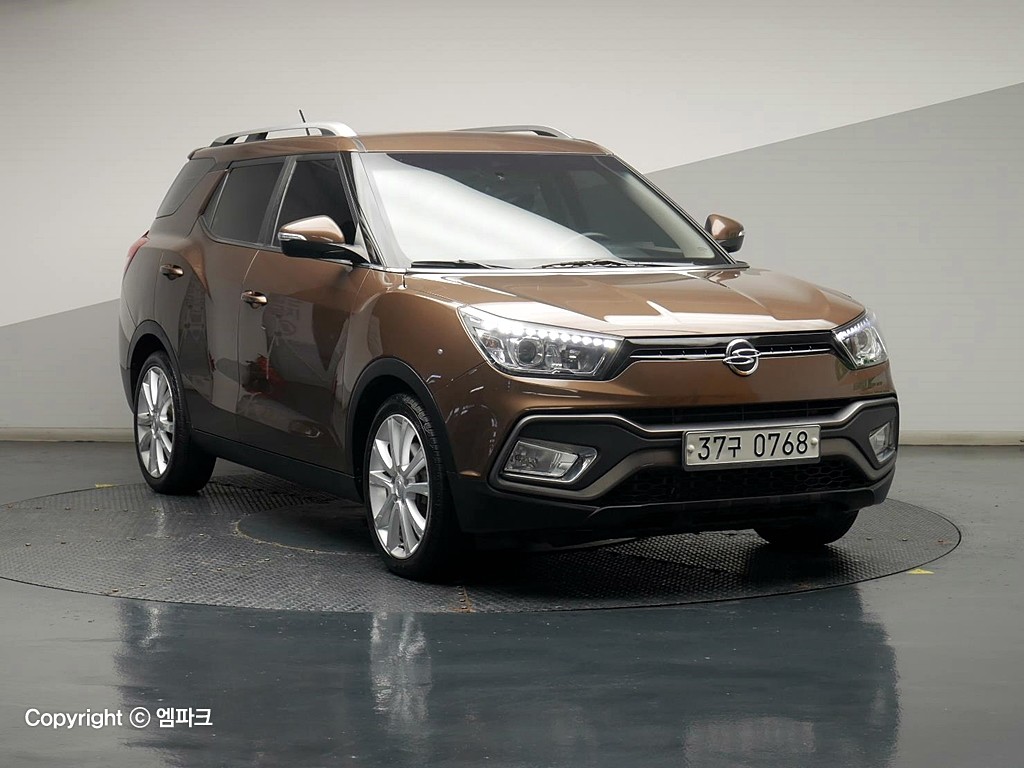 KG Mobility (Ssangyong) Tivoli Air 1.6 e-XDi Diesel 2WD IX 5