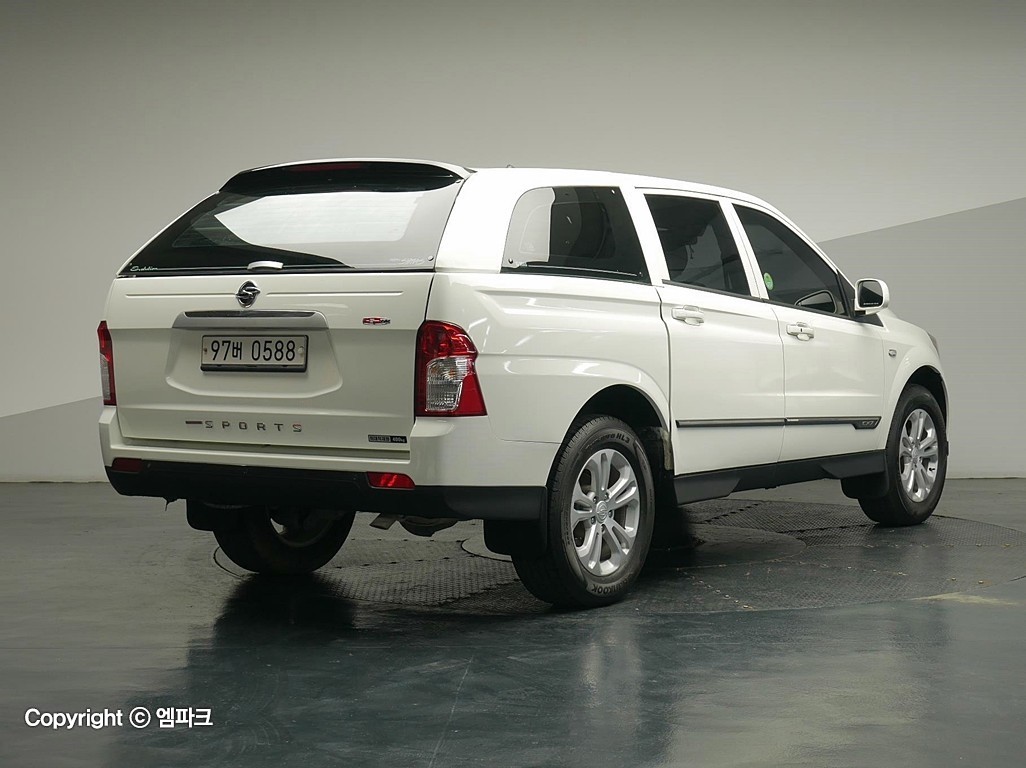 KG Mobility (Ssangyong) Korando Sport 2.2 CX7 4WD CX7 Club 4