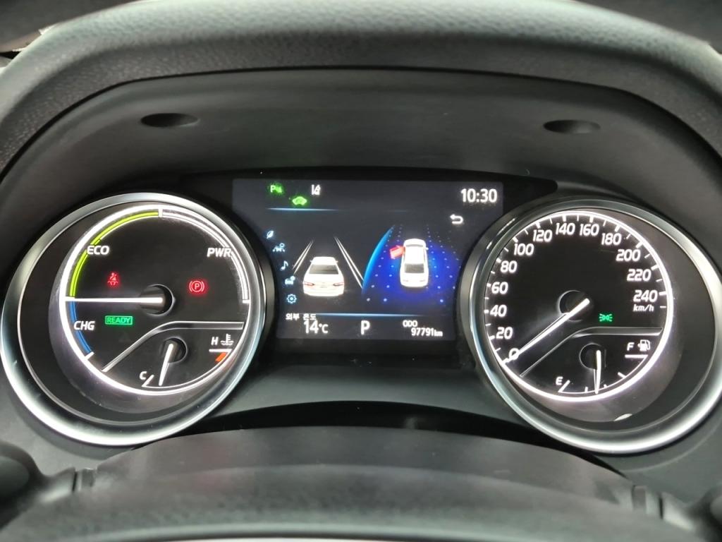 TOYOTA Camry (10th Generation) 2.5 Hybrid