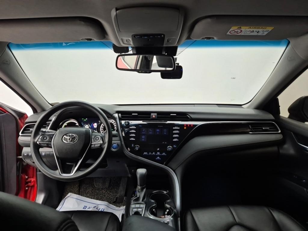 TOYOTA Camry (10th Generation) 2.5 Hybrid
