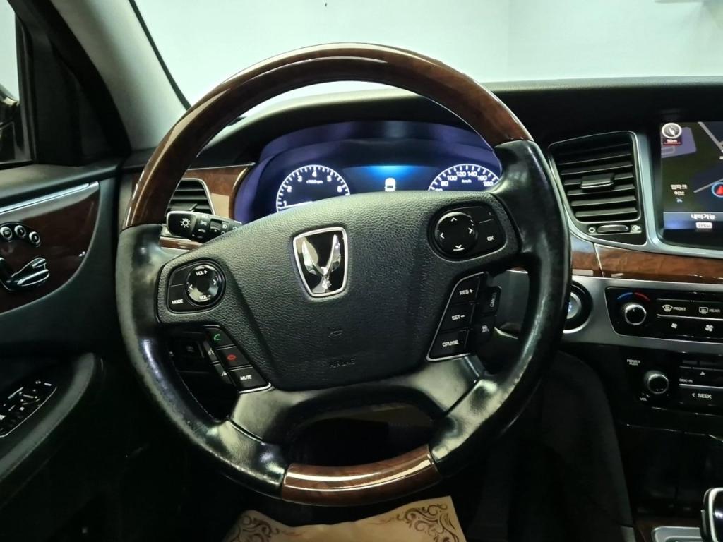 Hyundai Equus New Exclusive V6 3.8 GDi 10