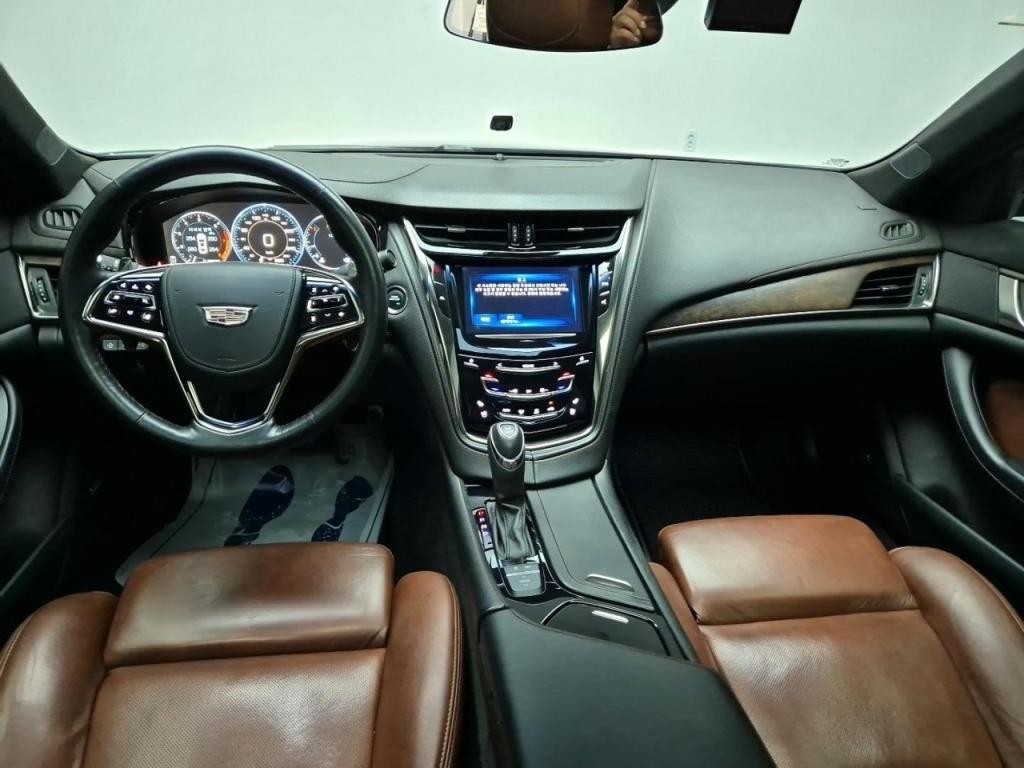 Cadillac CTS Premium 2.0 AWD 8