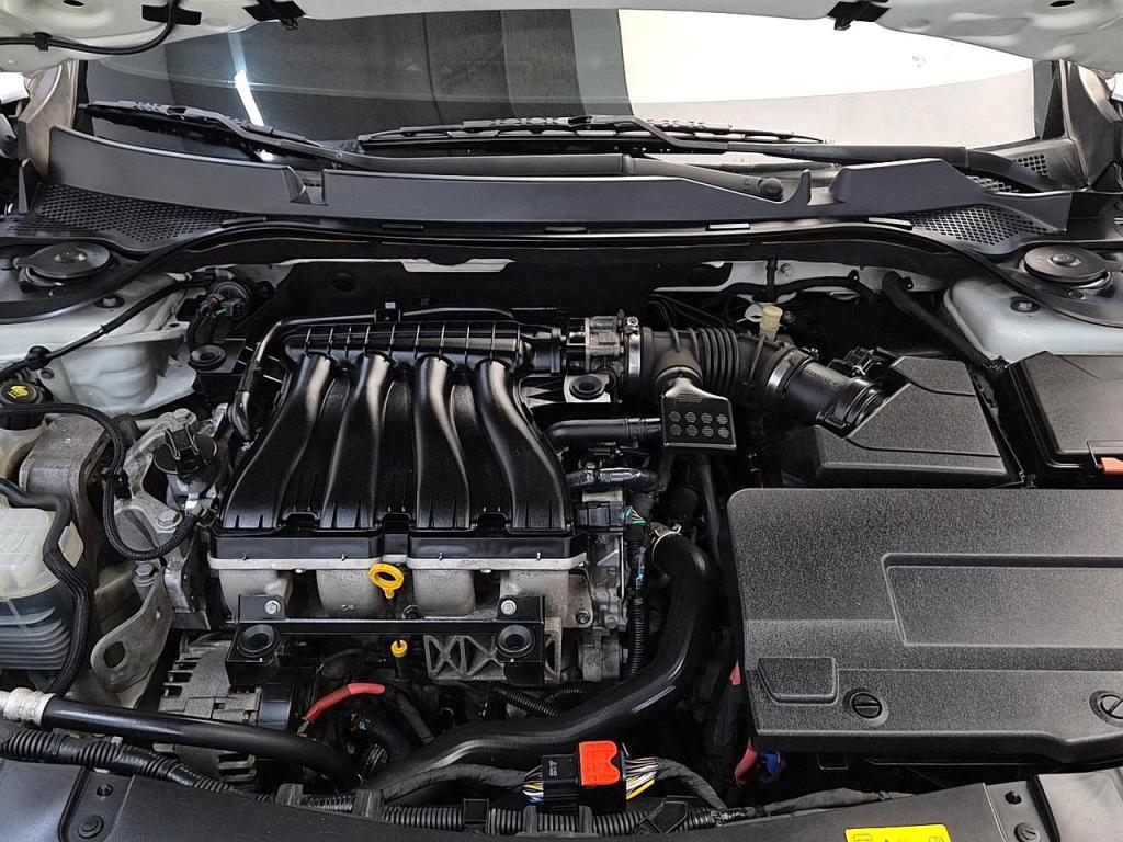 RENAULT(SAMSUNG) New SM5 New Model 2.0 RE