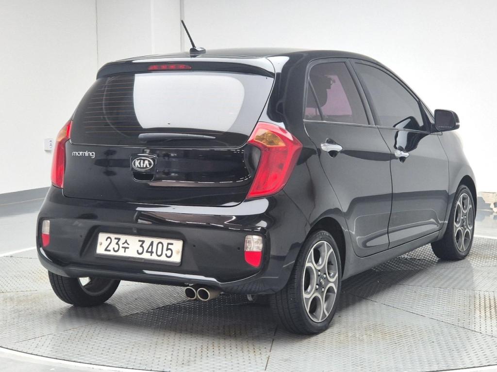 Kia Morning Luxury 1.0 Gasoline 4
