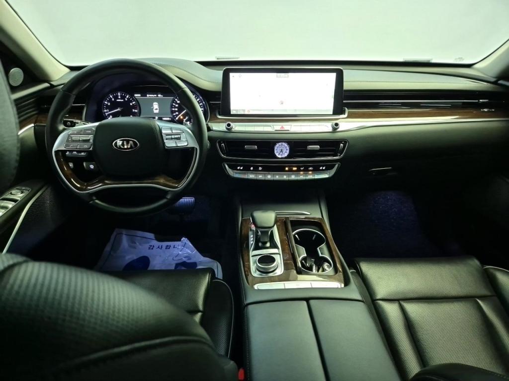 KIA The K9 3.8 AWD