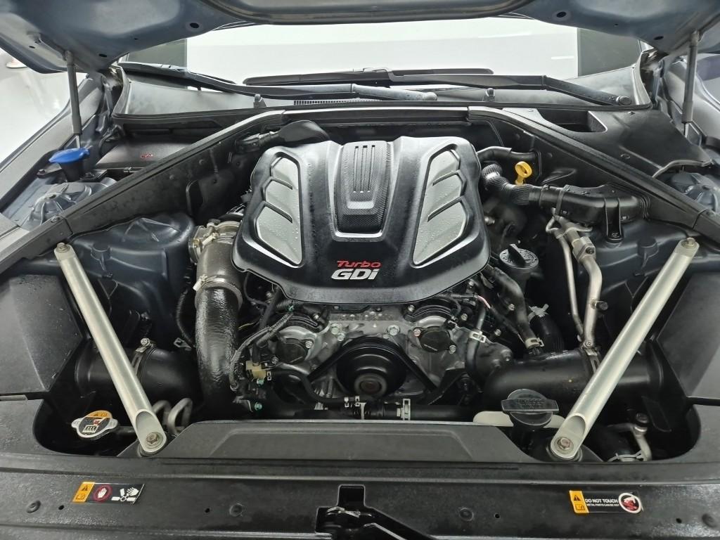 Genesis Eq900 2016 photo 5