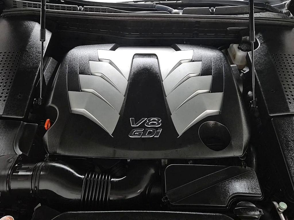 HYUNDAI Ecuus (New Model) VS500
