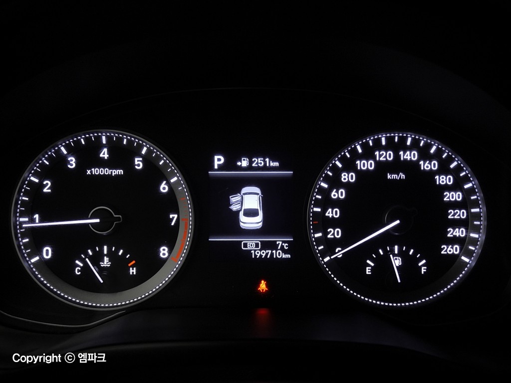 HYUNDAI Grandeur IG 2.4 GDI