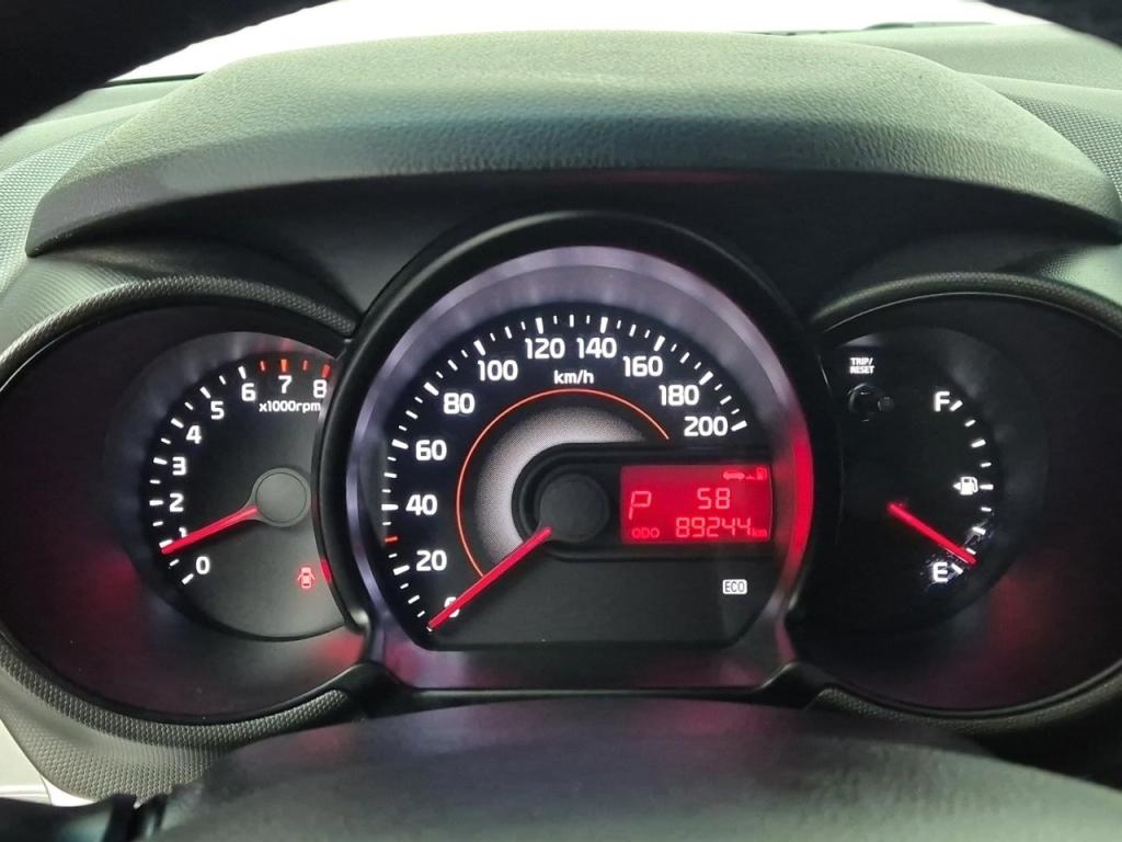 Kia Ray Luxury 1.0 Gasoline 7