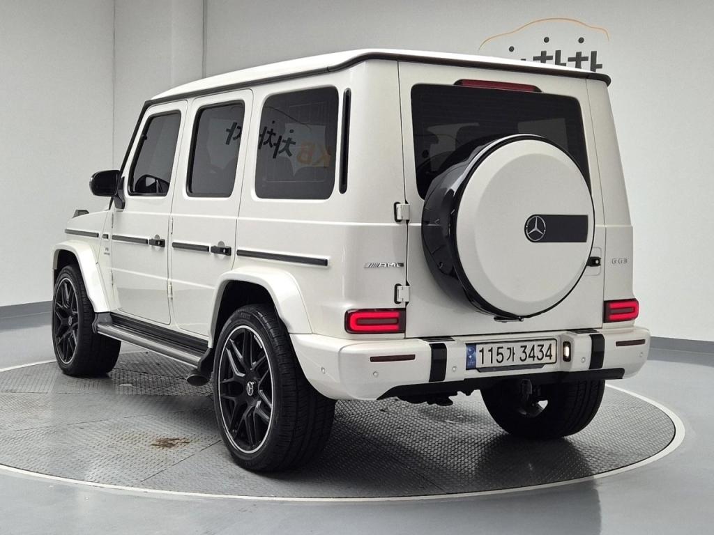 Mercedes-Benz G-Class G63 AMG 3