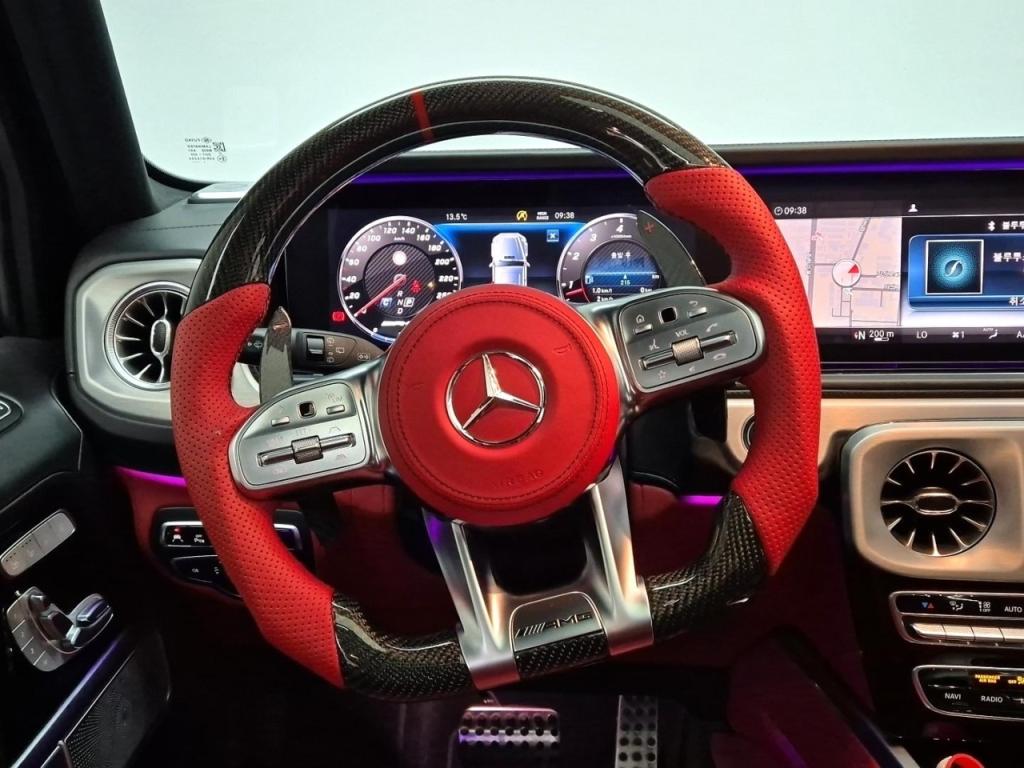 Mercedes-Benz G-Class G63 AMG 10