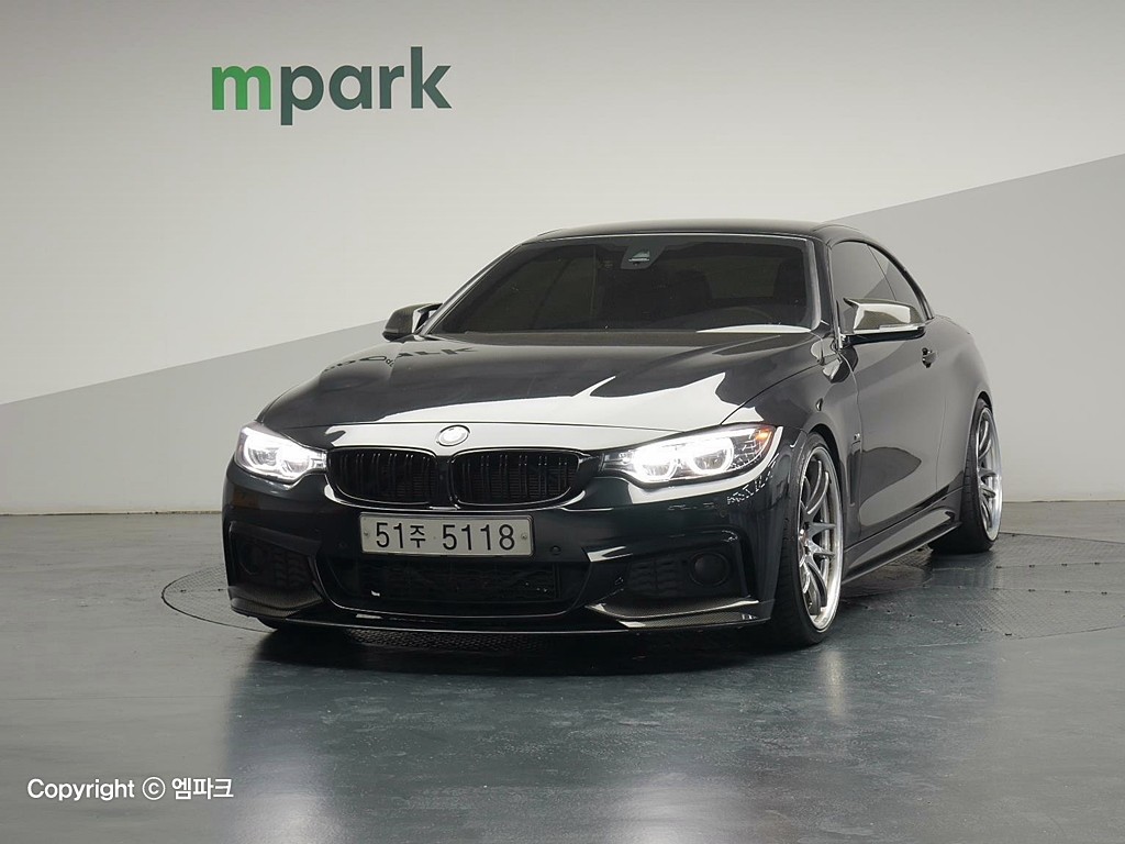 BMW 4 Series (1st Generation) Convertible 428i