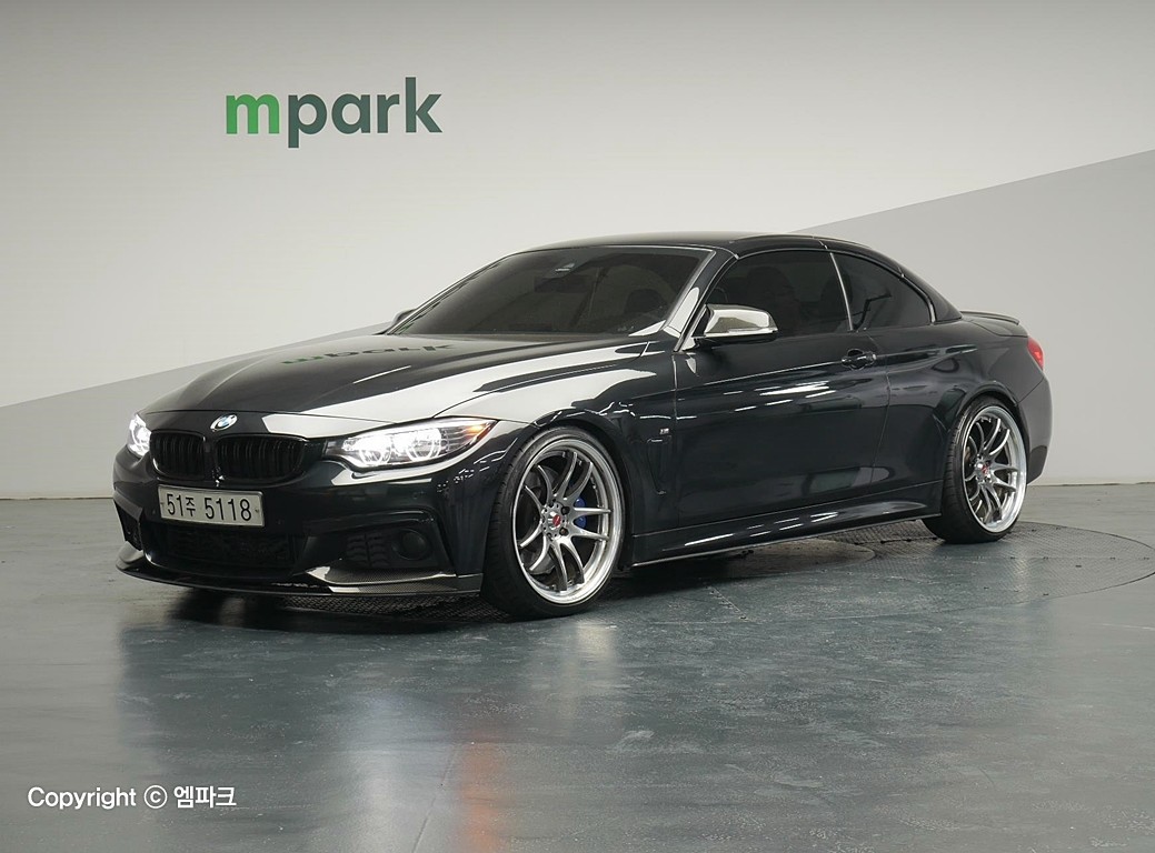BMW 4 Series (1st Generation) Convertible 428i