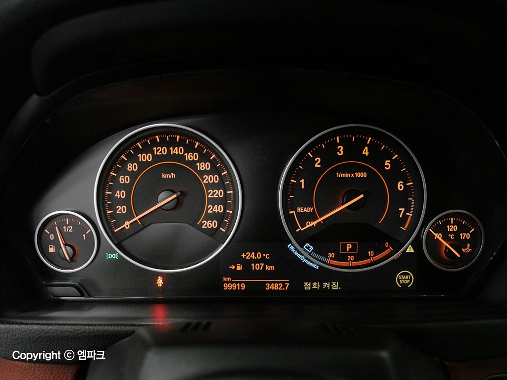 BMW 4 Series (1st Generation) Convertible 428i