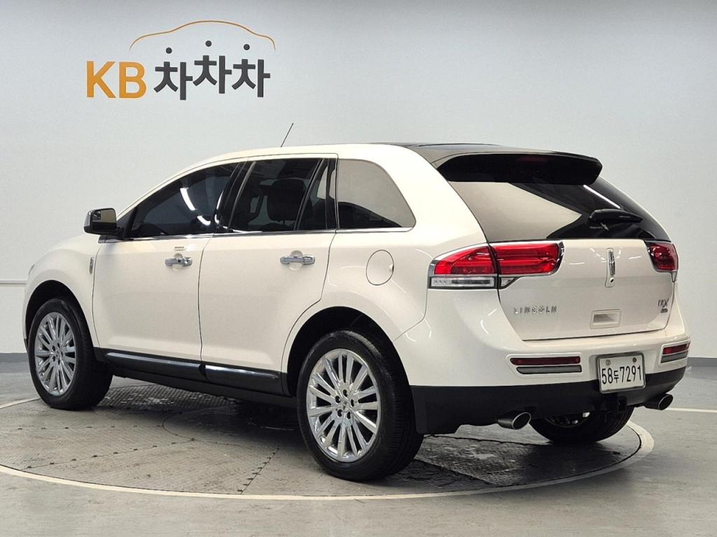LINCOLN New MKX 3.7 AWD