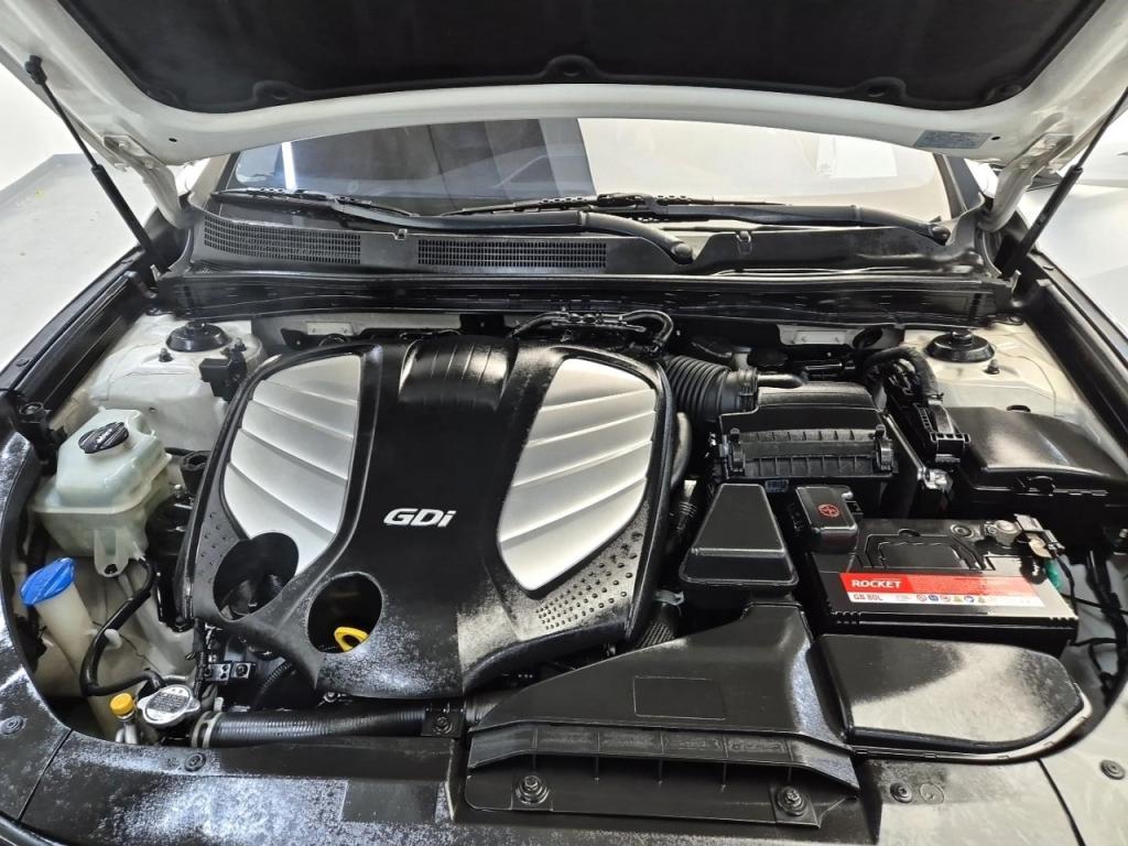 Hyundai Grandeur HG 300 6