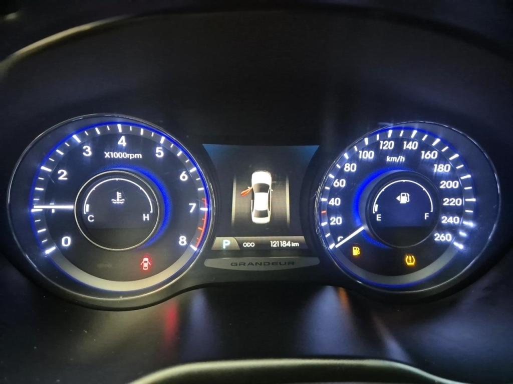 Hyundai Grandeur HG 300 7