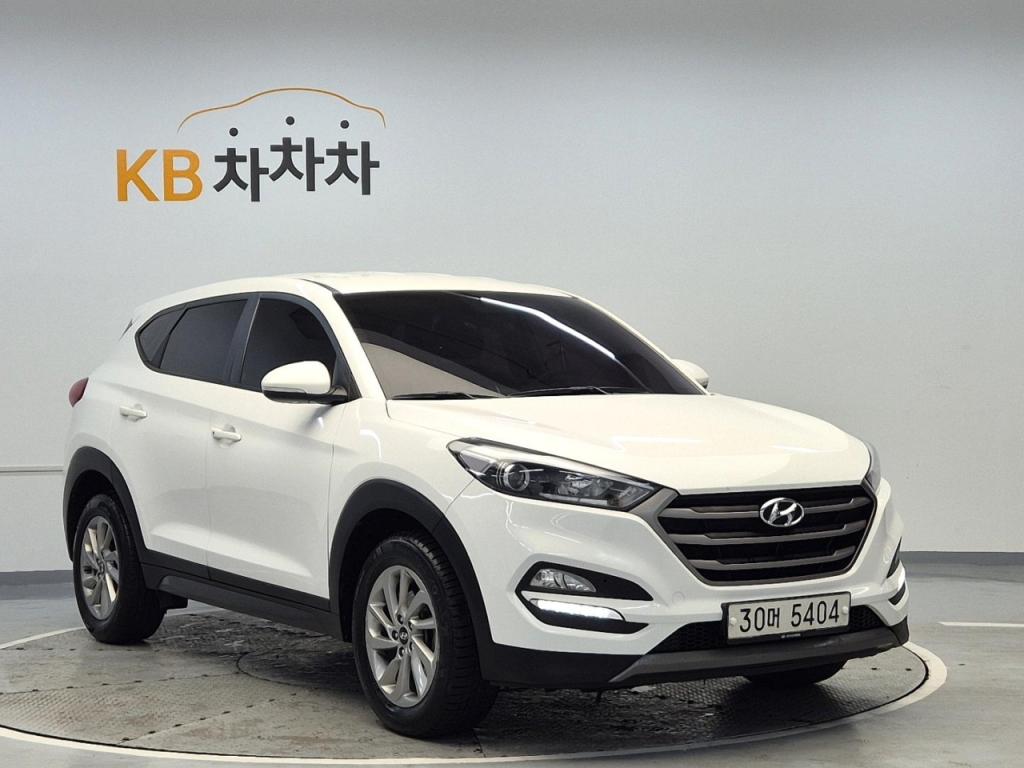 Hyundai Tucson Style e-VGT UⅡ 1.7 2WD 5