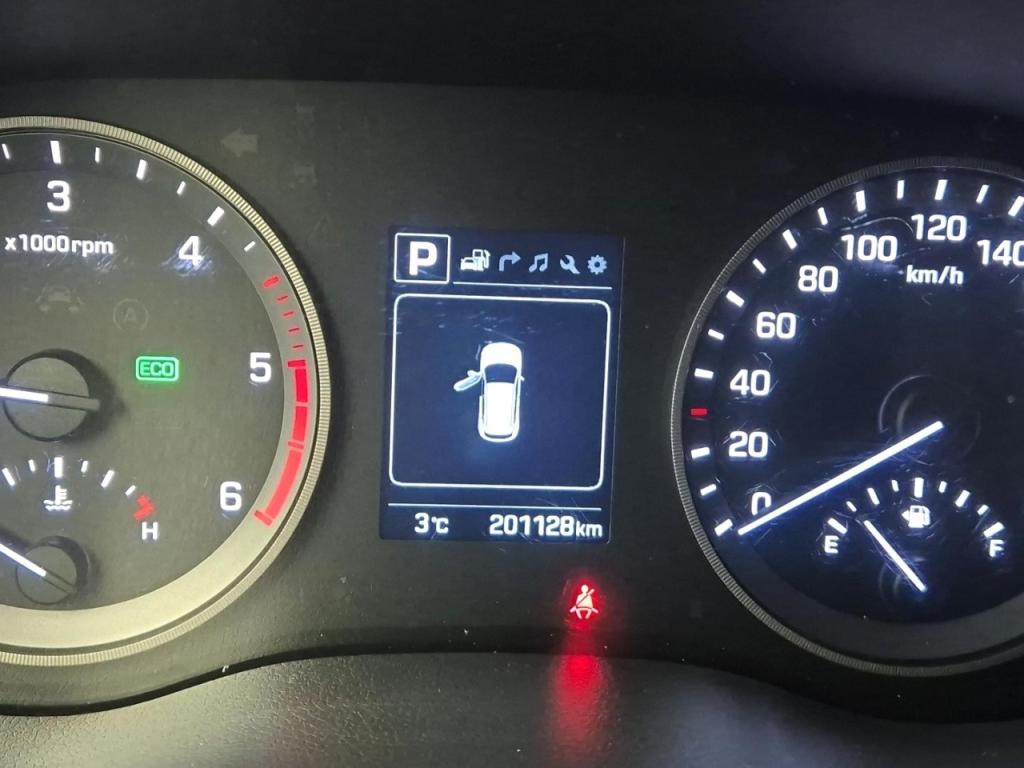 Hyundai Tucson Style e-VGT UⅡ 1.7 2WD 7