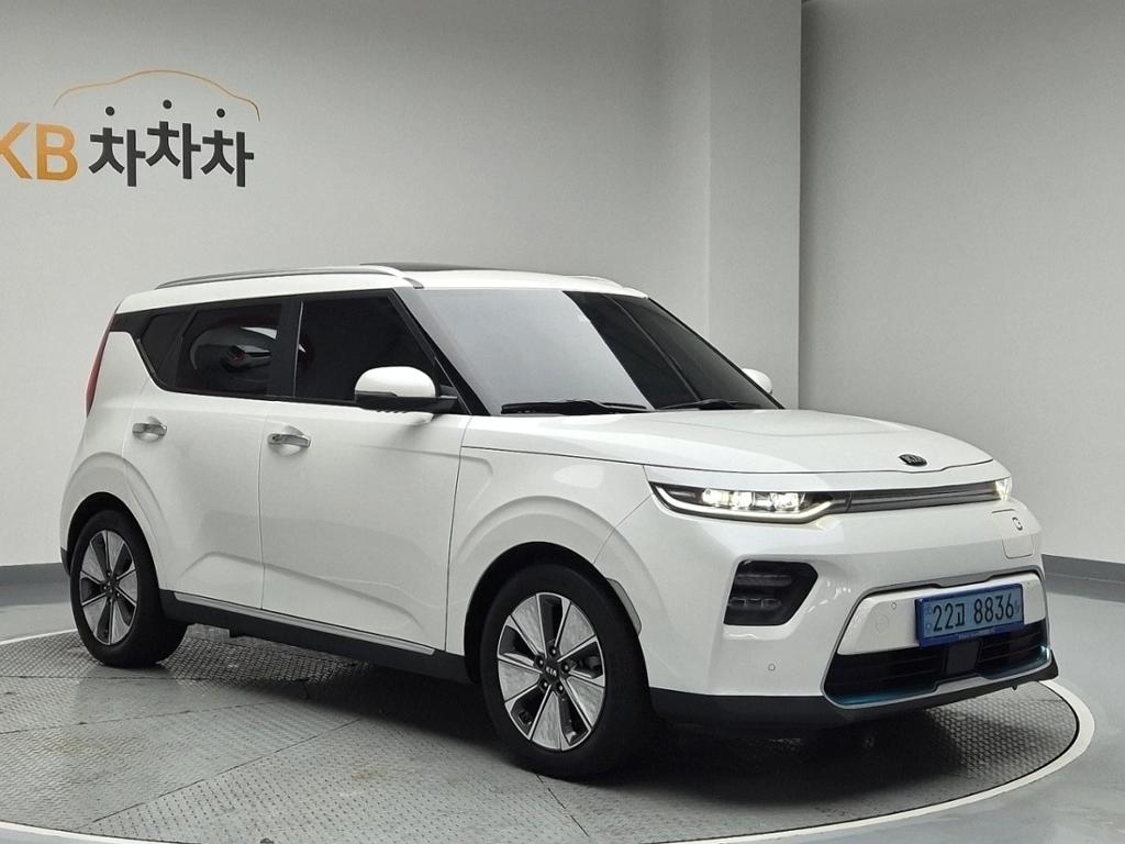 Kia Soul Booster EV Noblesse EV 5
