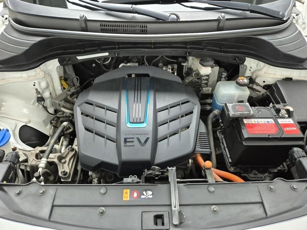 Kia Soul Booster EV Noblesse EV 6