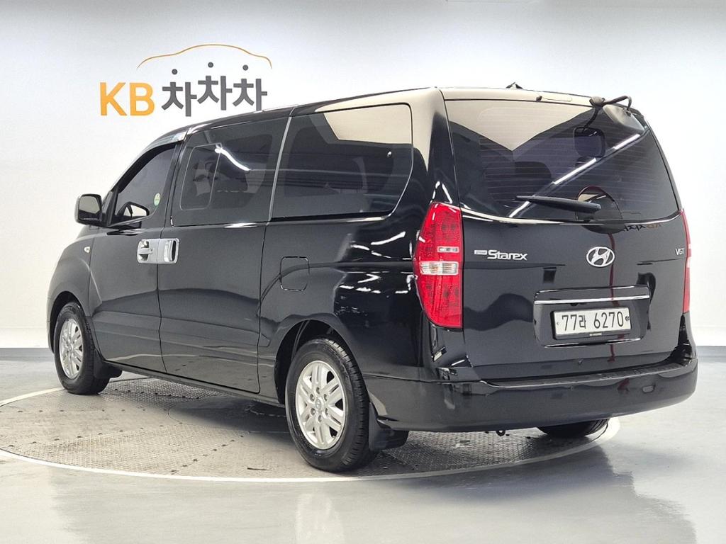 Hyundai Starex Grand Smart 2.5 VGT/ WGT Wagon 3