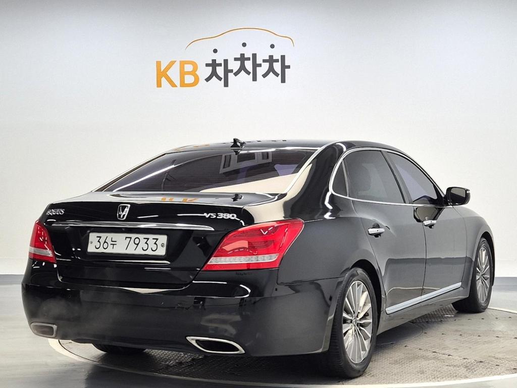 HYUNDAI Ecuus (New Model) VS380