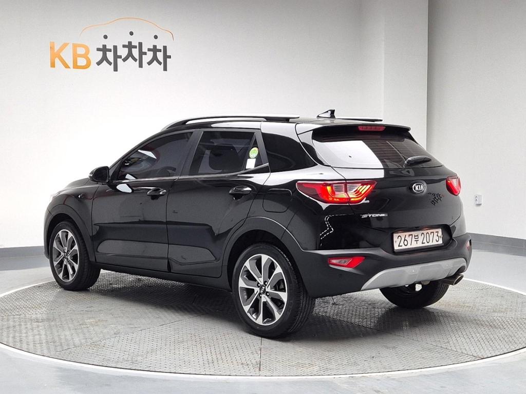 Kia Stonic Trendy Kappa 1.4 MPI 3