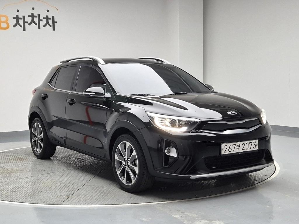 Kia Stonic Trendy Kappa 1.4 MPI 5