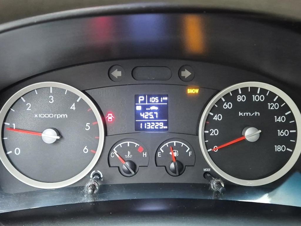 Hyundai Porter II Low Fixed Floor Long Wheelbase Super Cab 6