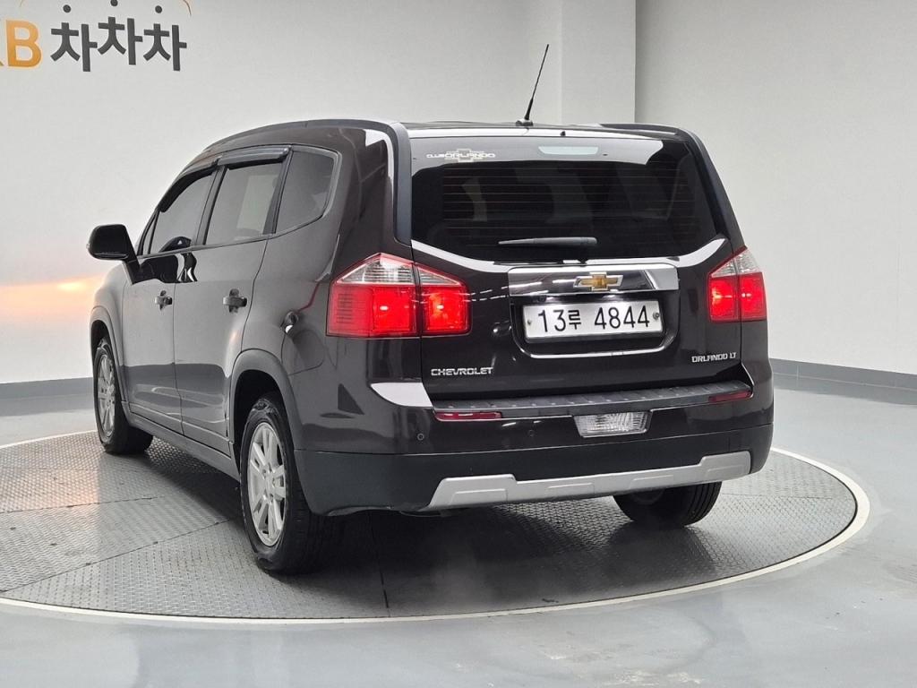 Chevrolet Korea Orlando All LT Premium 2.0 LPGi - фото 2