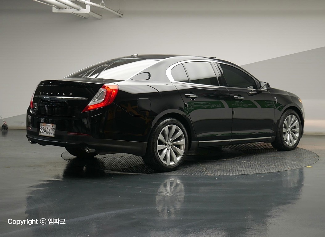 LINCOLN New MKS 3.7 FWD