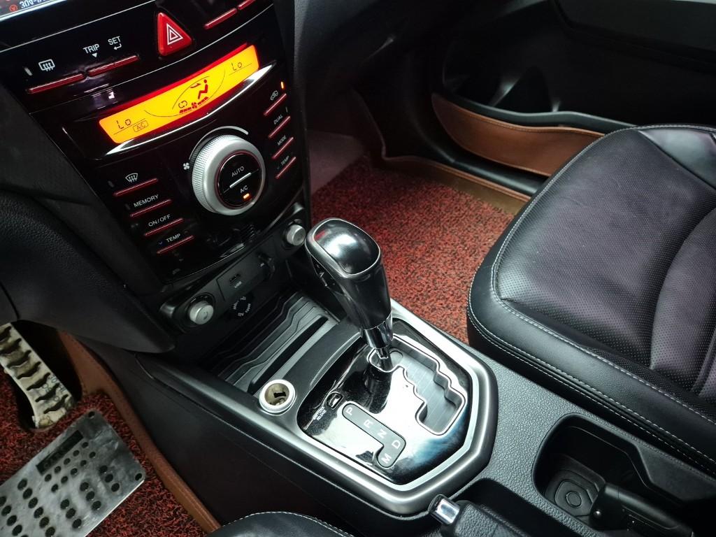 KG Mobility (Ssangyong) Tivoli Air RX 1.6 e-XDi Diesel 2WD 9