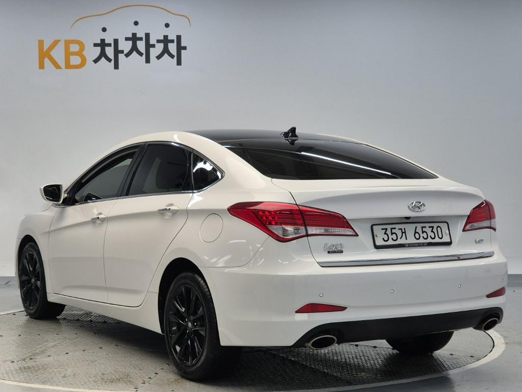 Hyundai i40 PYL Saloon 1.7 VGT 3