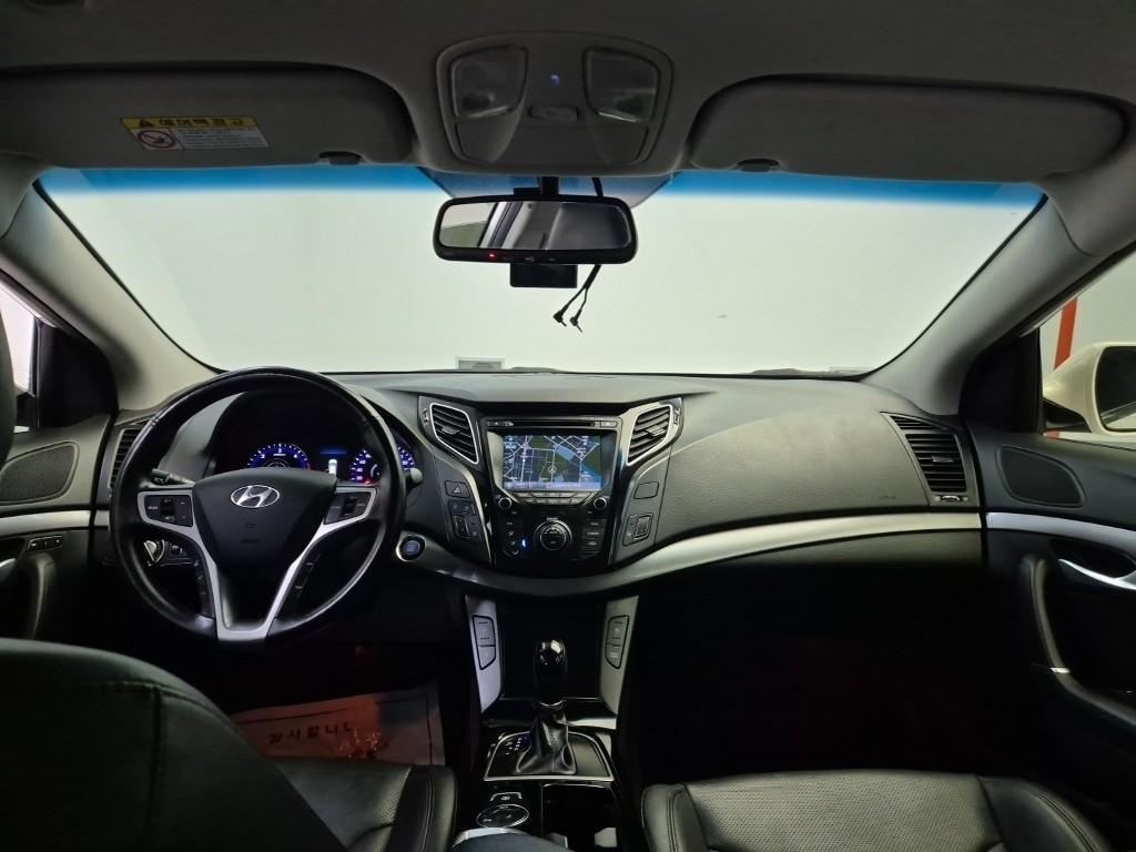 Hyundai i40 PYL Saloon 1.7 VGT 8