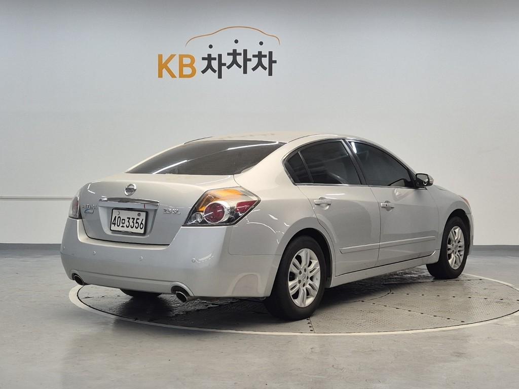 Nissan Altima 2.5 4