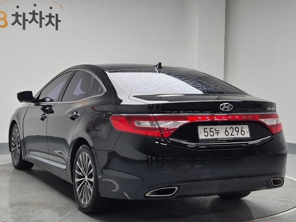 Hyundai Grandeur HG Premium HG 300 3