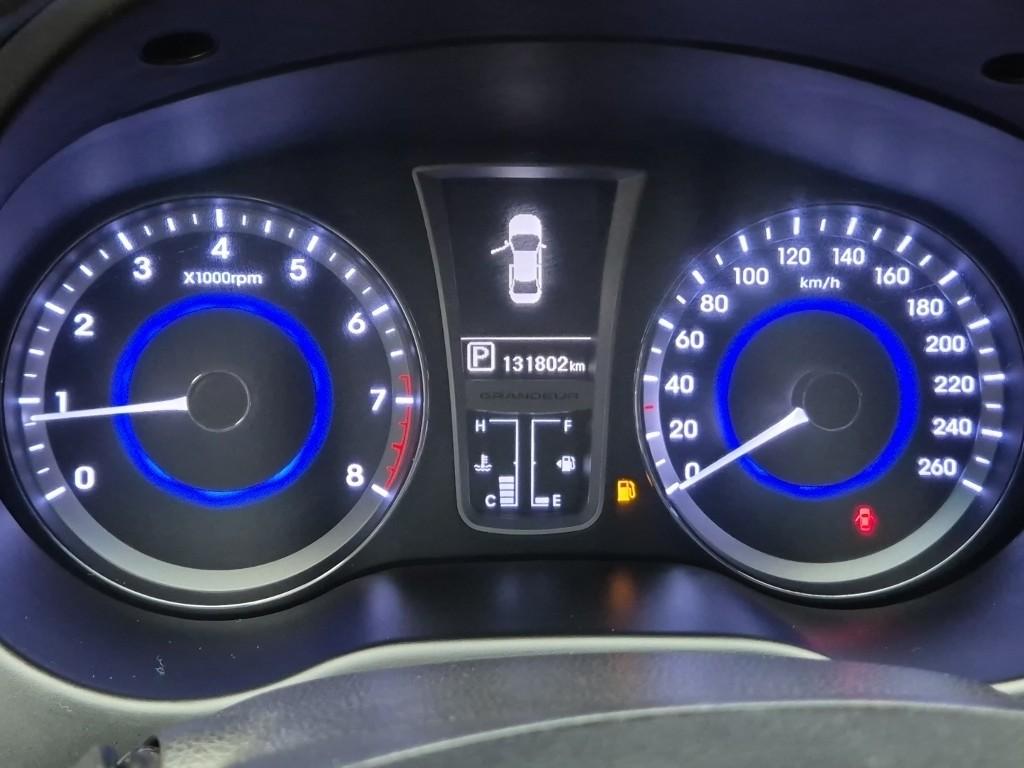 Hyundai Grandeur HG Premium HG 300 7