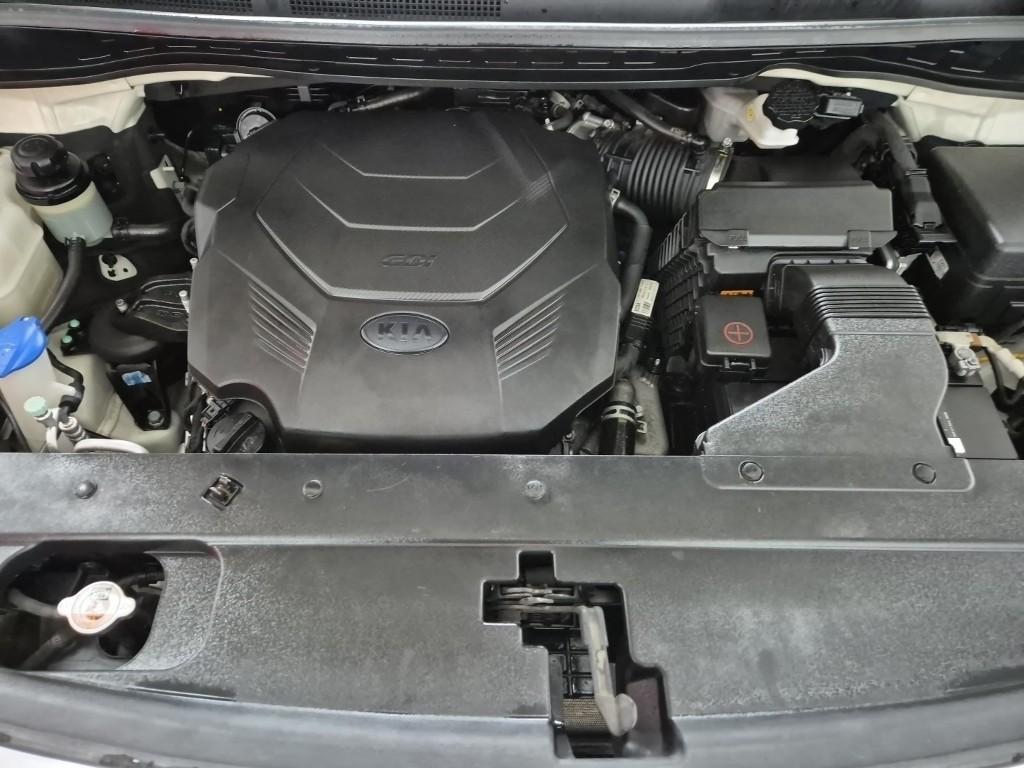 Kia Carnival Noblesse Special Lambda Ⅱ 3.3 GDI 6