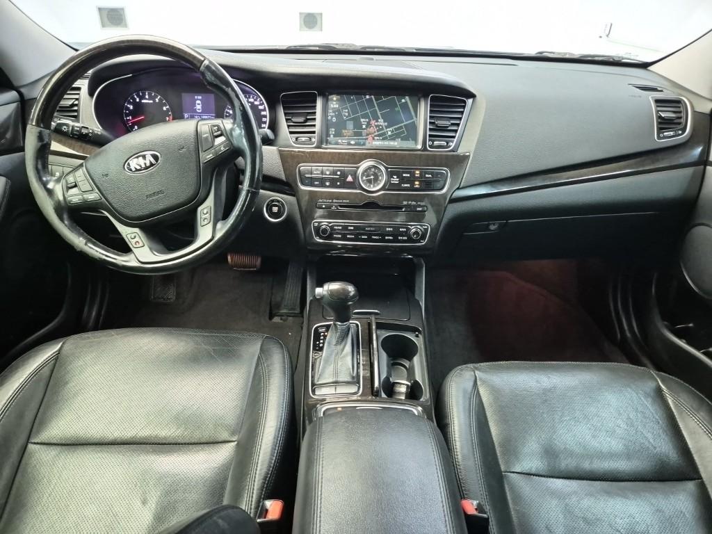 Kia K7 Prestige 2.4 GDI 8