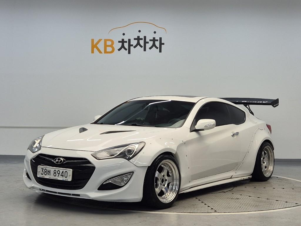 Hyundai Genesis Coupe S 200 Turbo