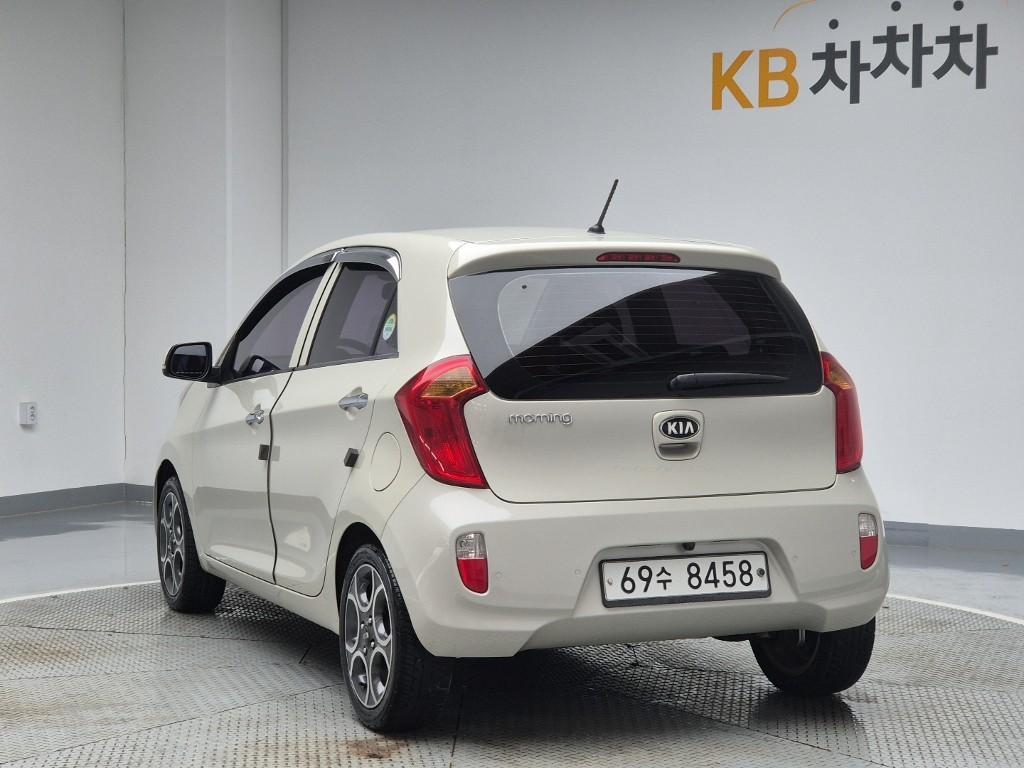 Kia Morning Luxury 1.0 Gasoline 3
