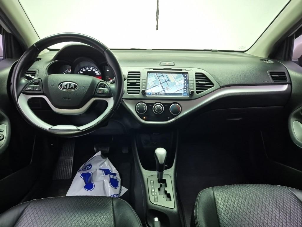 Kia Morning Luxury 1.0 Gasoline 8